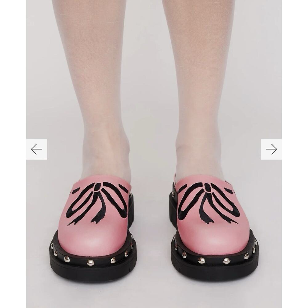 Lazy Oaf Women's Pink Pretty Tough Bow Clogs Shoes - Size EU40/9.5US - Picture 2 of 8